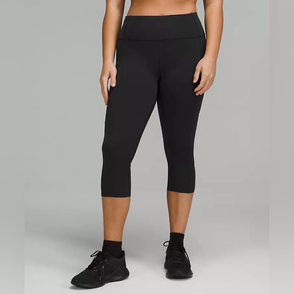 Lululemon Athletica Fast and Free Leggings Crop 19” Women’s size 6 in Black